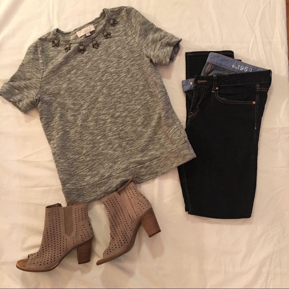 Loft jeweled shirt sleeve sweatshirt